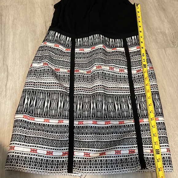 Laundry by Shelli Segal Sleeveless Print Dress - Picture 7 of 9